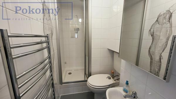 Pronájem luxusního bytu 3+kk u Malostranského náměstí