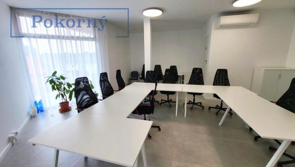 Zcela nové kanceláře 122 m2, Praha - Dubeč