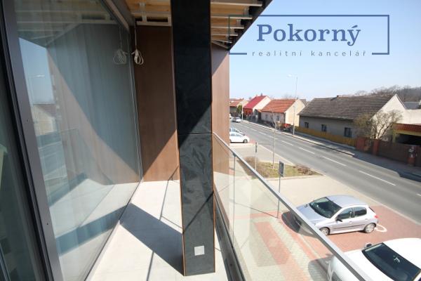 Zcela nové kanceláře 122 m2, Praha - Dubeč