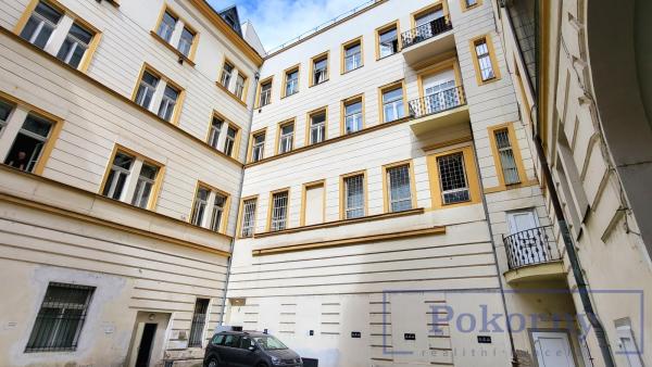 Pronájem kanceláří na Václavském náměstí, 200 m2
