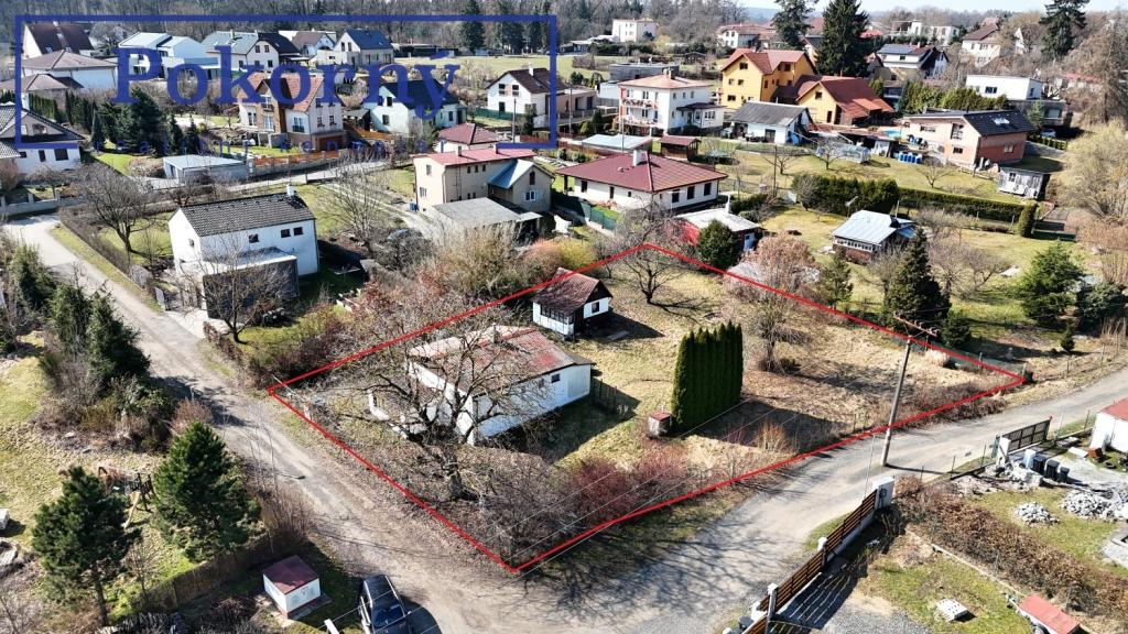 Prodej rodinného domu 2+1 o zastavěné ploše 68 m², pozemky 1476 m²