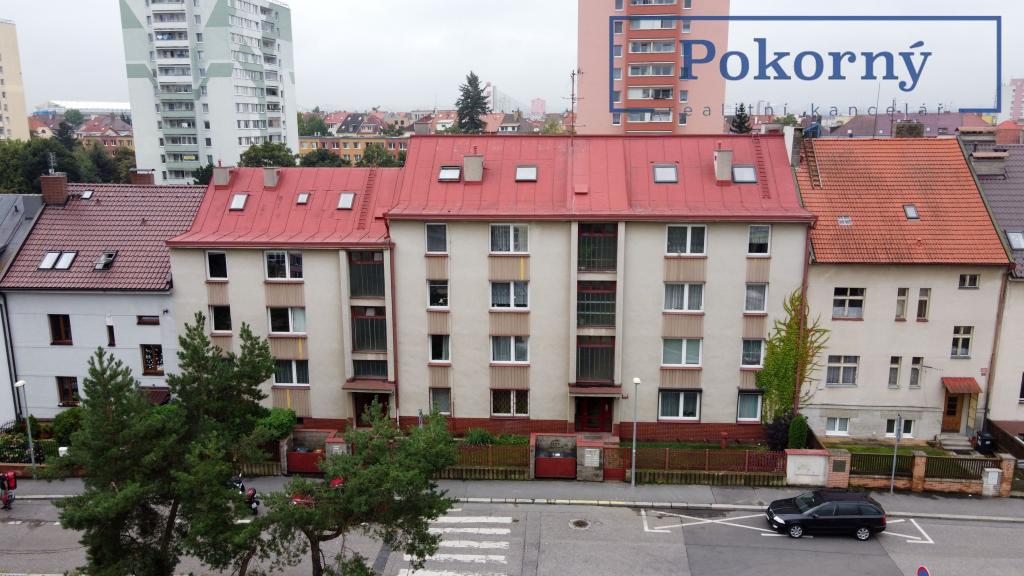 Prodej bytu 3+1/L, OV, ul. Vyžlovská, P10 – Strašnice