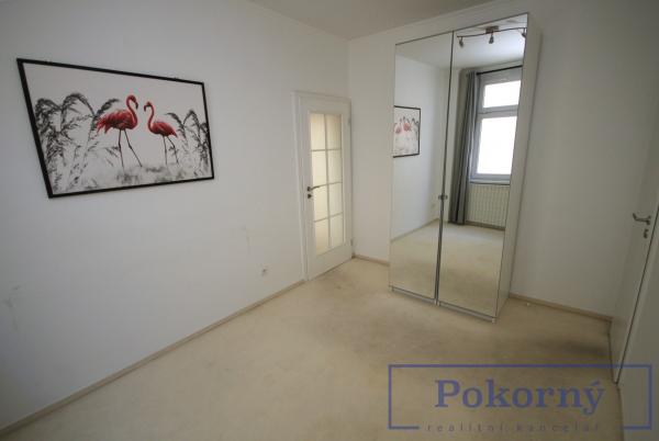 Pronájem světlého bytu 4+1 po rekonstrukci, Václavské náměstí, Praha 1