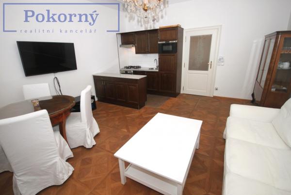 Pronájem luxusního bytu 3+kk u Malostranského náměstí