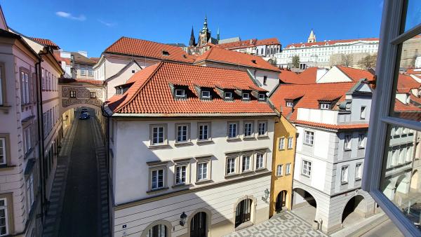 Pronájem luxusního bytu 3+kk u Malostranského náměstí