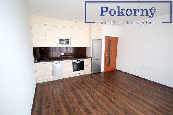 Prodej bytu 2+kk/B/G, Bermanova, P9 – Čakovice