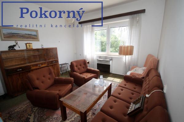 Prodej rodinného domu 4+1 ve Vršovicích o zastavěné ploše 92 m2, pozemky 437 m²