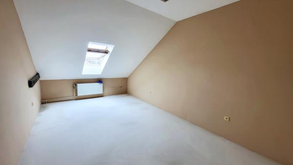 Pronájem hezkých kanceláří po rek., 119 m2, P8 – Karlín