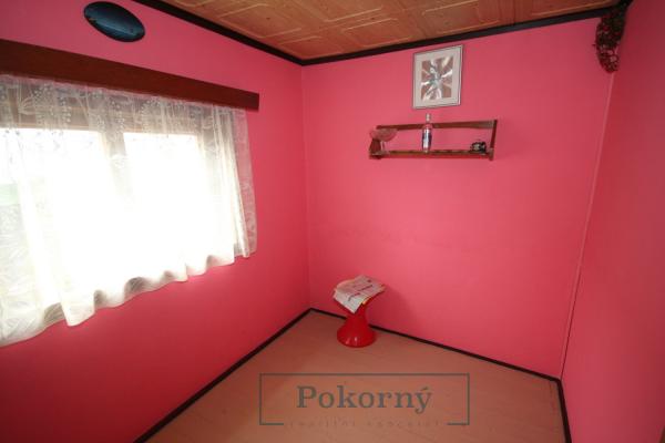 Prodej chaty 3+1/G, kat. území Černošice, Praha-západ