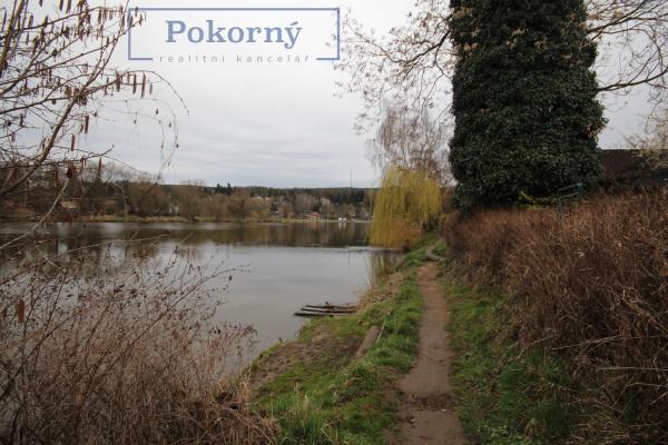 Prodej chaty 3+1/G, kat. území Černošice, Praha-západ