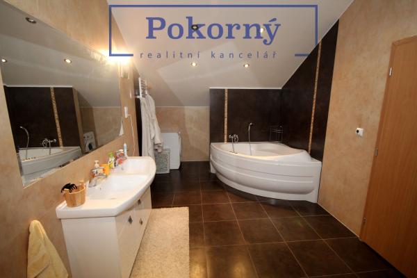 Prodej bytu 4+kk, OV, Komenského ul., Šestajovice