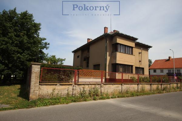 Prodej dvougenerační rodinné vily, ul. Benkova, P4 - Chodov