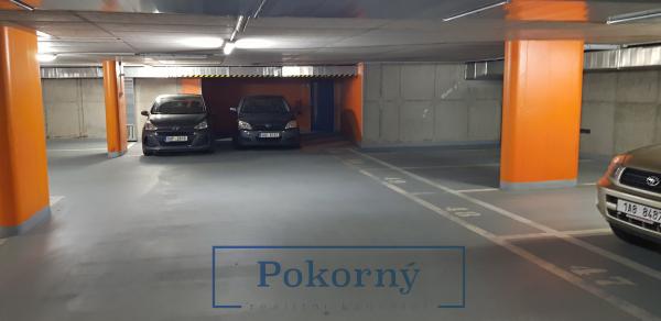 Pronájem garážového stání, Praha 10, ul. Pod stupni