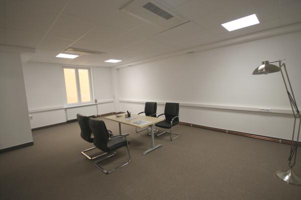 Pronájem nových kanceláří 239 m2 v centru Prahy, ul Hybernská, P1 – Nové Město (BEZ PROVIZE)