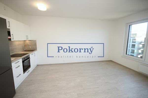 Pronájem bytu 1+kk, novostavba, ul. Počernická, P10 – Strašnice