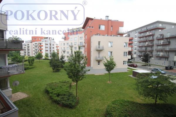 Pronájem bytu 1+kk v novostavbě, ul. Mattioliho, P10 – Zahradní Město, Záběhlice