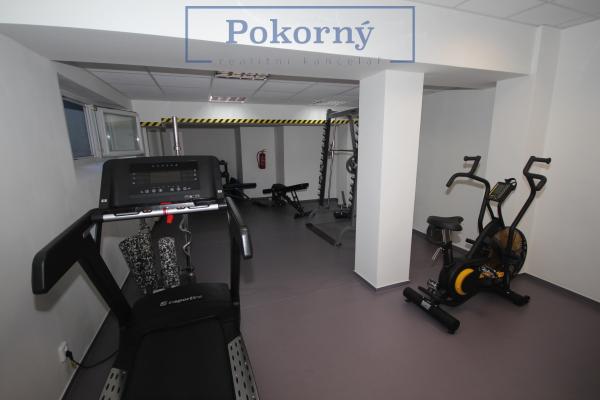 Pronájem bytu 1+kk, ul. Peroutkova, Praha 5 – Jinonice