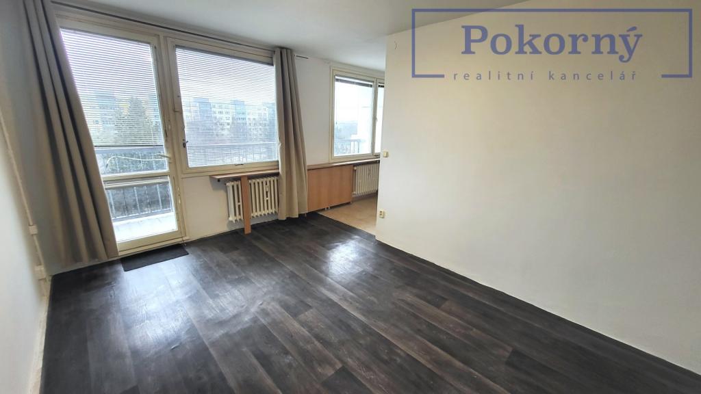 Pronájem hezkého bytu 3+1 s lodžií, ul. Rumburská, P9 – Střížkov