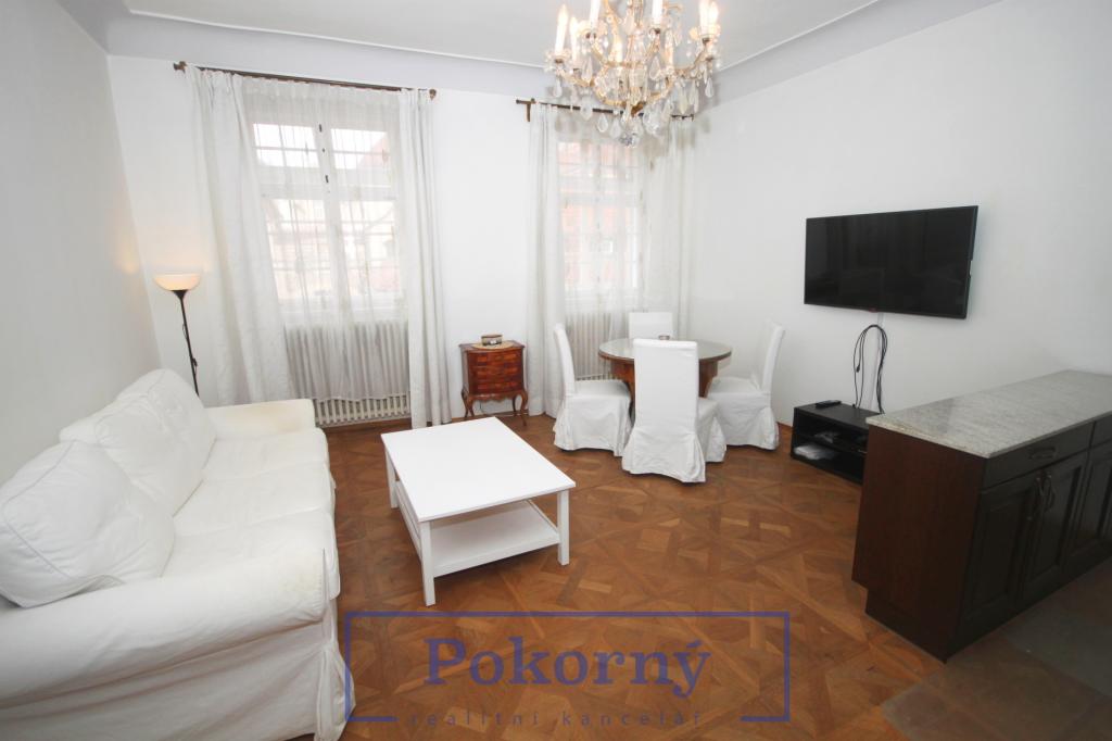 Pronájem luxusního bytu 3+kk u Malostranského náměstí