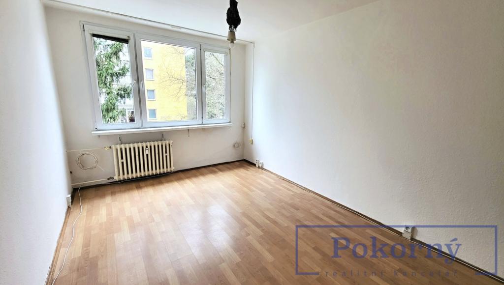 Pronájem bytu 2+kk, P10 – Strašnice, ul. Pod Strání